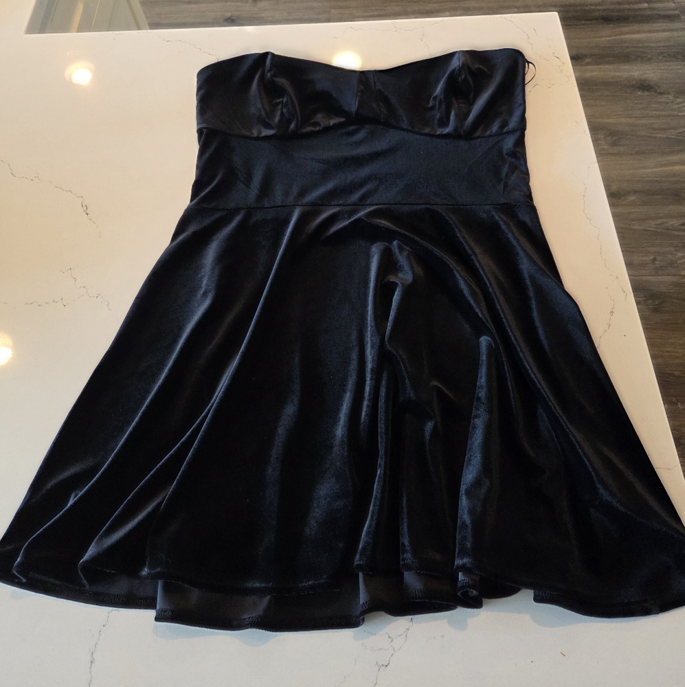 GAP Midnight Black Strapless Dress